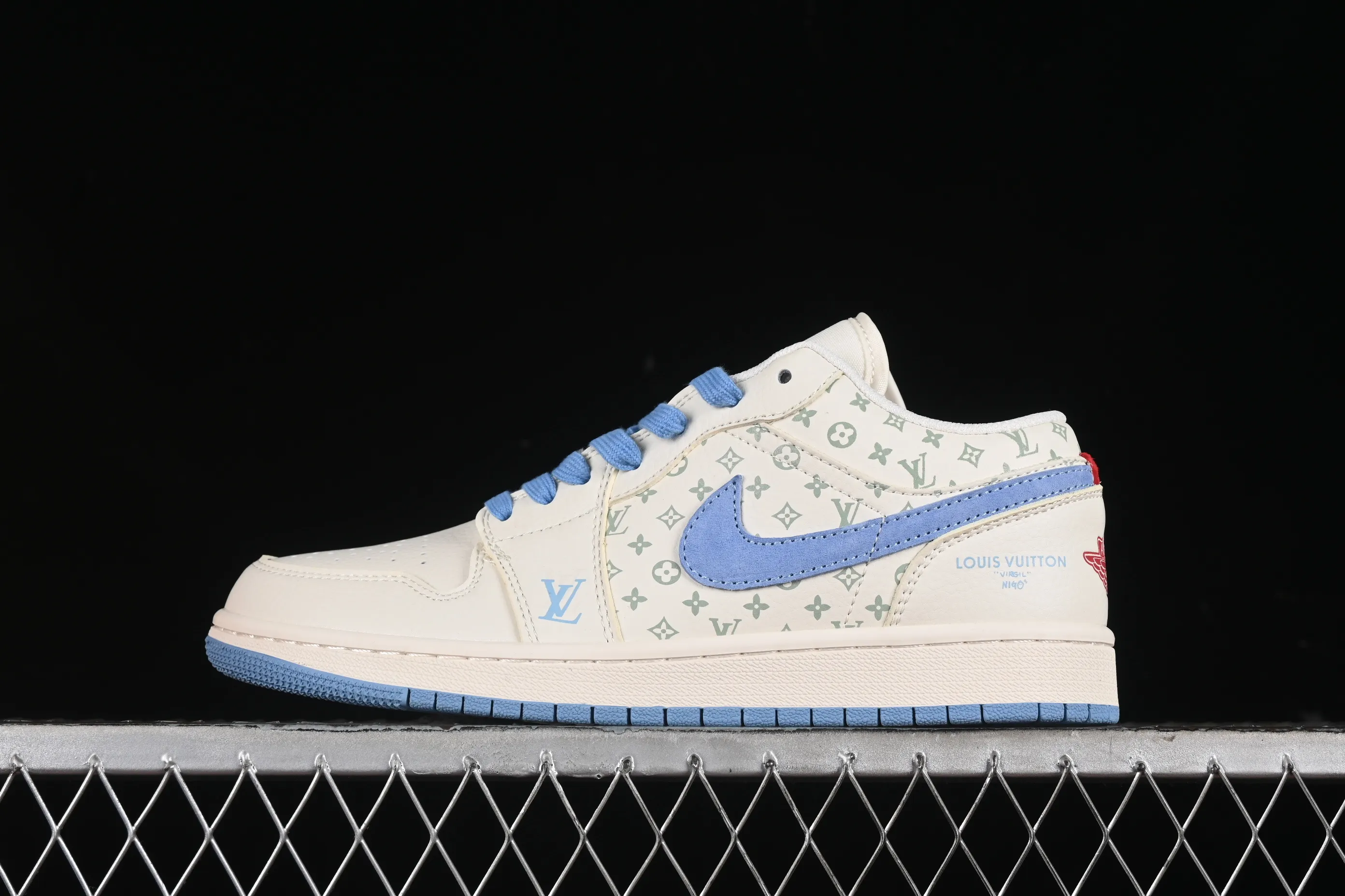 All categories Air Jordan Jordan series basketball shoes Air Jordan 1 Low High-end customized low-top sneakers Air Jordan 1 Low AJ1 Joe 1 LV joint-beige print High-end customized low-top retro basketball shoes WG8850-008